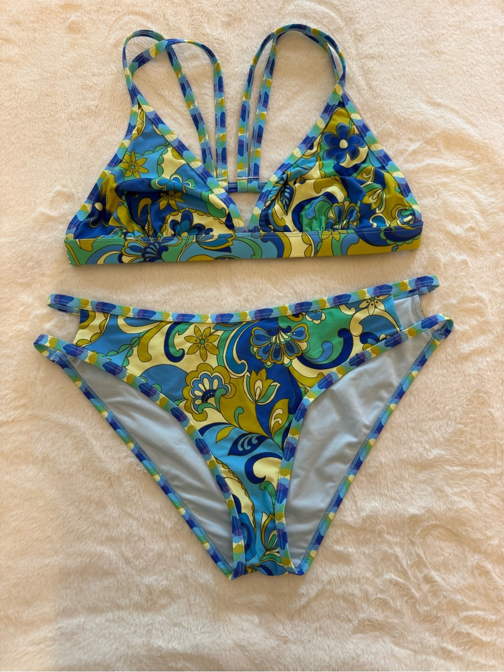 Cupshe Blue, Green & Yellow Floral Women’s Two-Piece Bikini